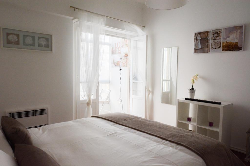 4U Lisbon Guesthouse Rum bild